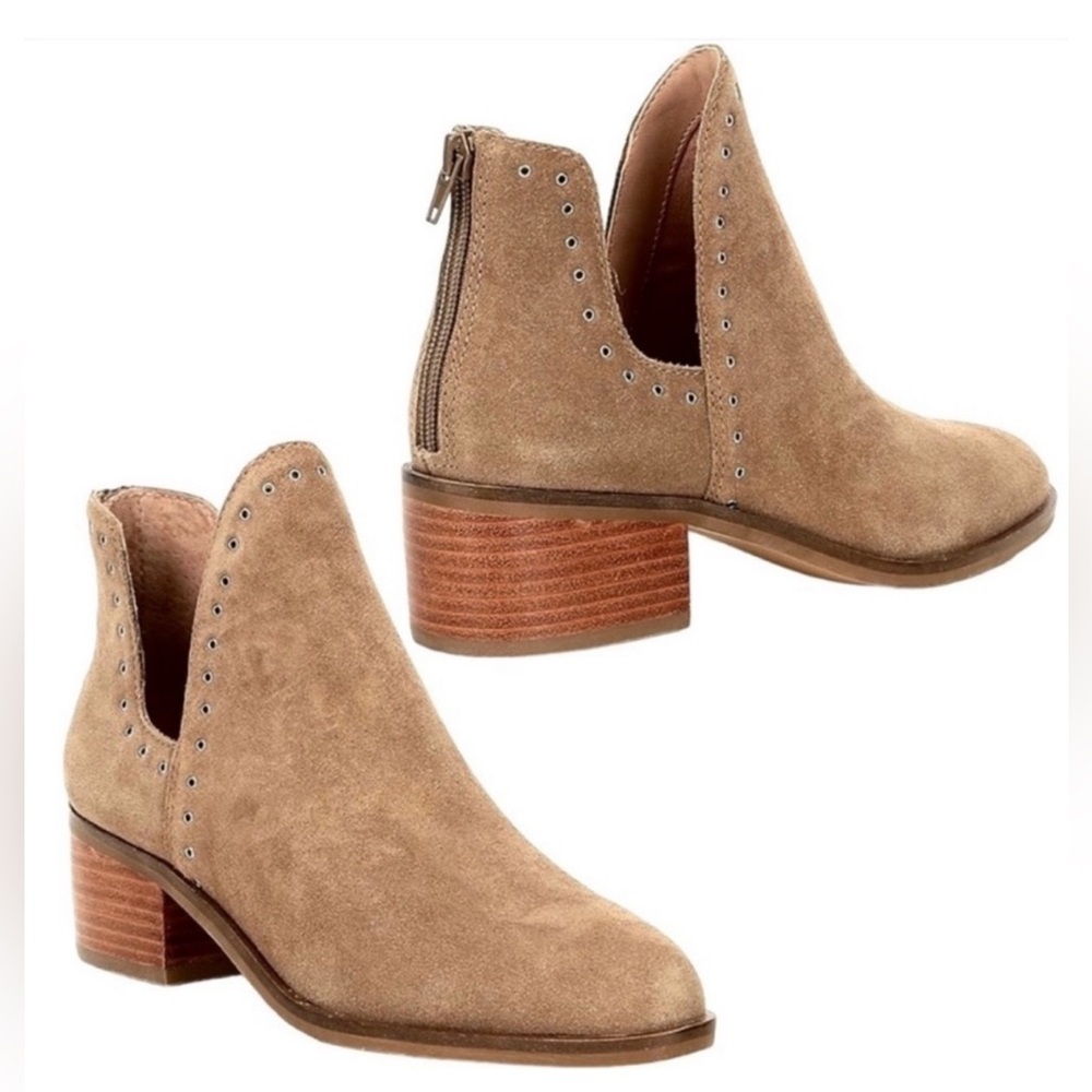 Chelsea & Violet Booties Kerri Suede Eyelet Hardware Block Heel Booties Tan 8.5